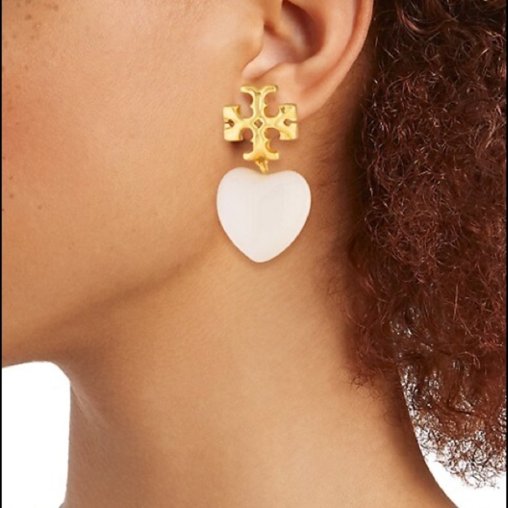 Tory Burch Authentic Vintage Roxanne Gold-Tone & Resin Heart Earrings In Black - Picture 10 of 10